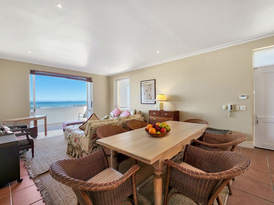 6 Bedroom Property for Sale in Bloubergstrand Western Cape